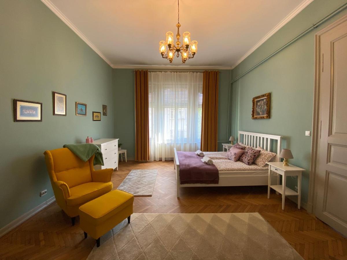 City Stay Timişoara Buitenkant foto